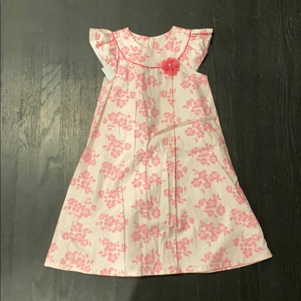Girls pink dress